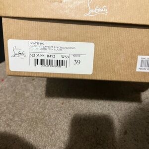 Ruby red Christian Loubotin size 39. Excellent used condition. Worn 5 times